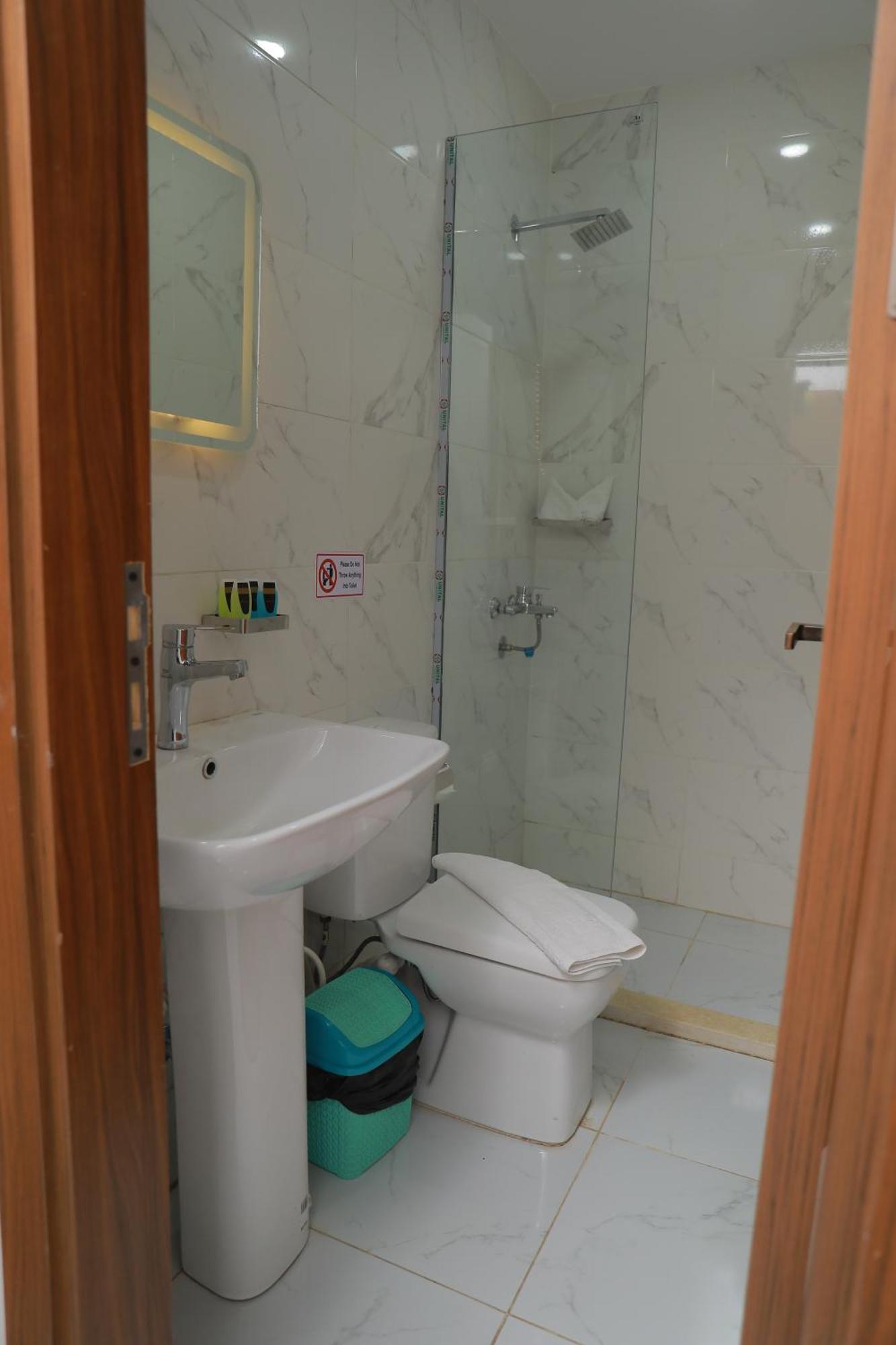 Prince Pyramids Inn Kafret el-Gabal Екстериор снимка