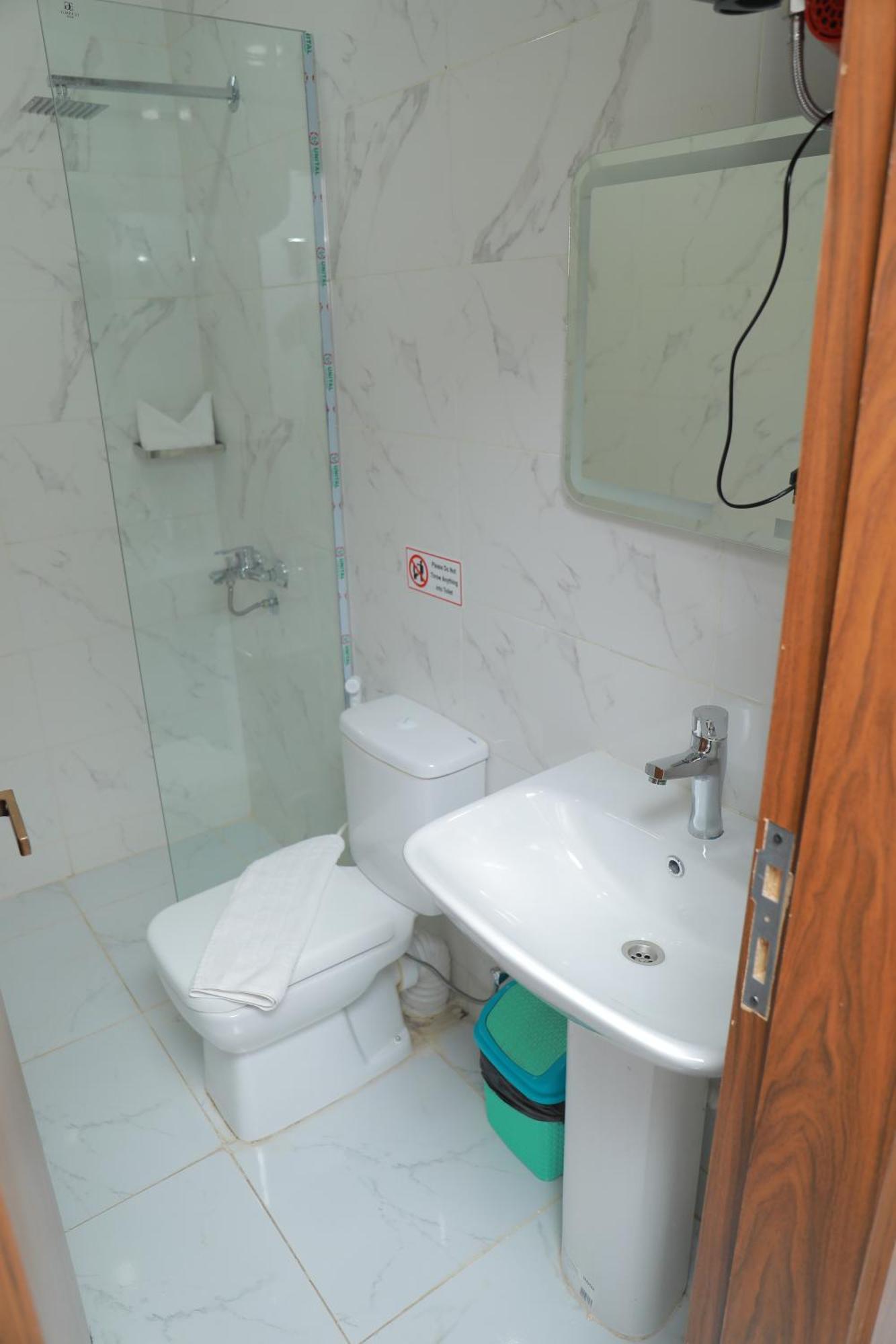 Prince Pyramids Inn Kafret el-Gabal Екстериор снимка