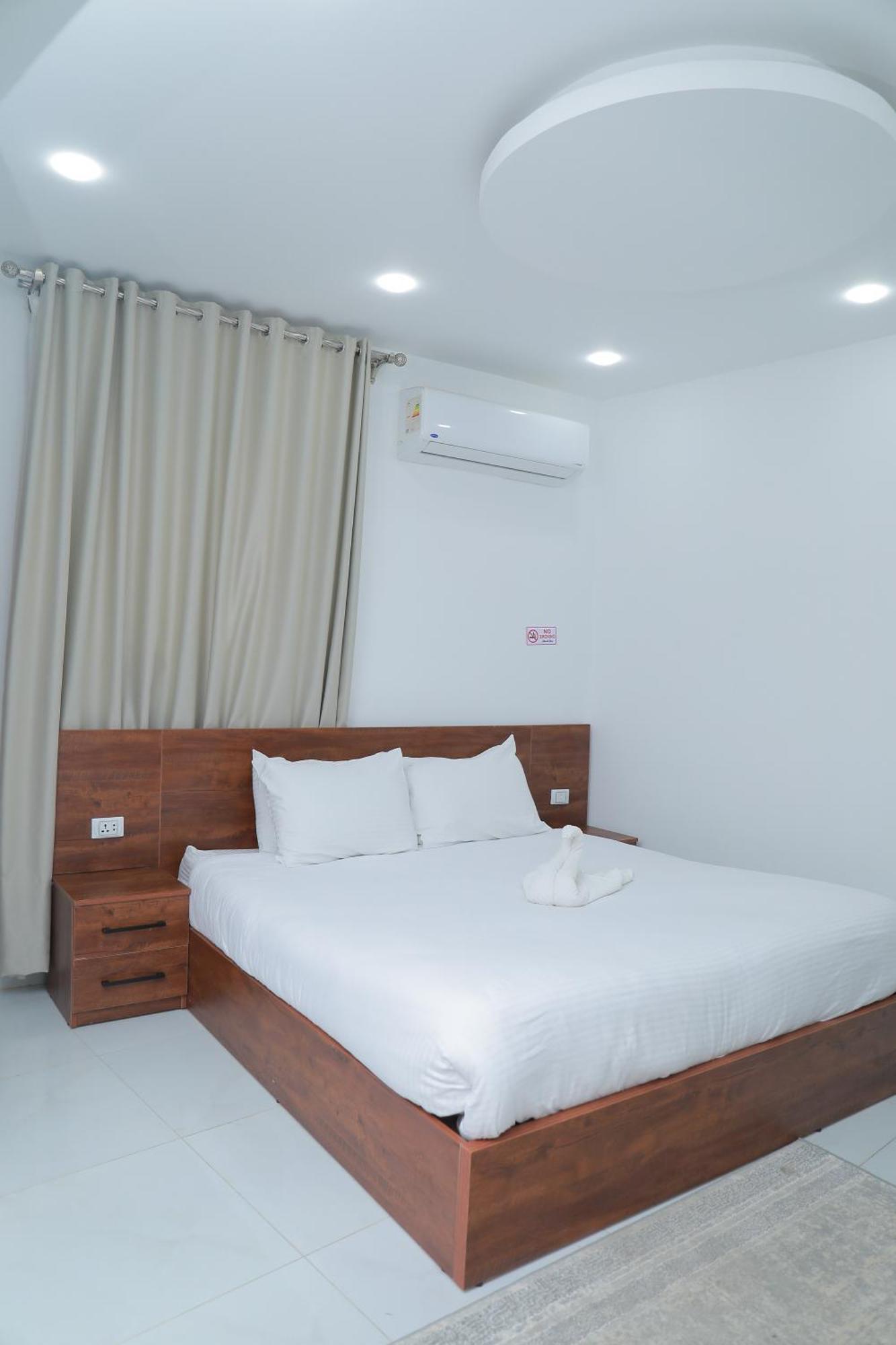 Prince Pyramids Inn Kafret el-Gabal Екстериор снимка