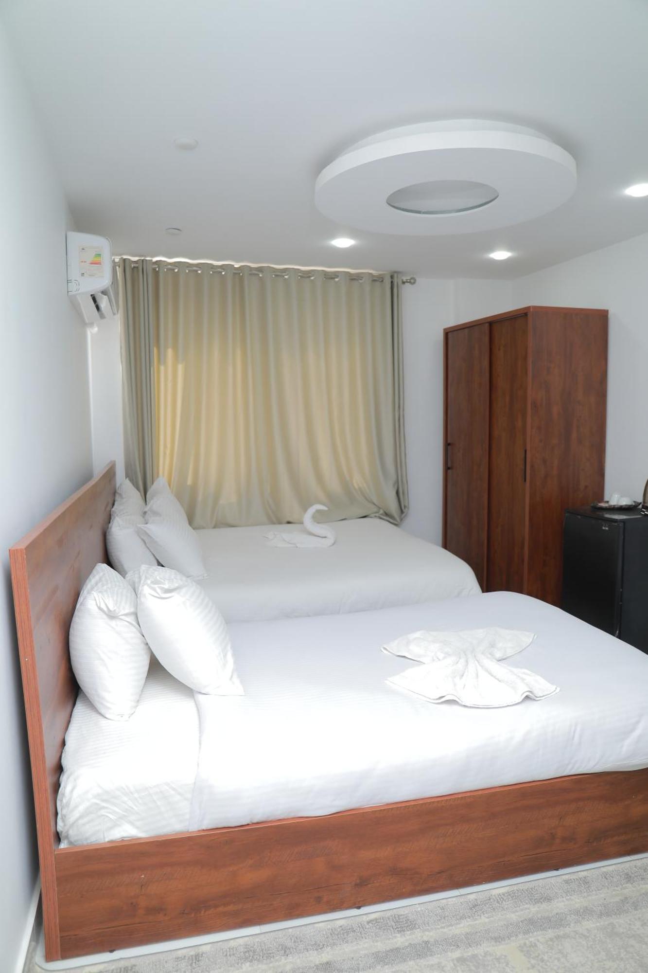 Prince Pyramids Inn Kafret el-Gabal Екстериор снимка