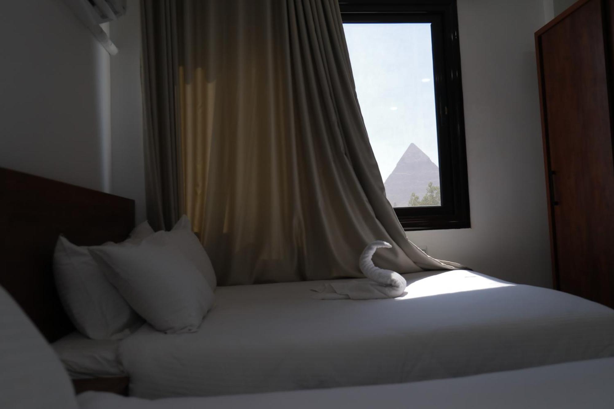 Prince Pyramids Inn Kafret el-Gabal Екстериор снимка