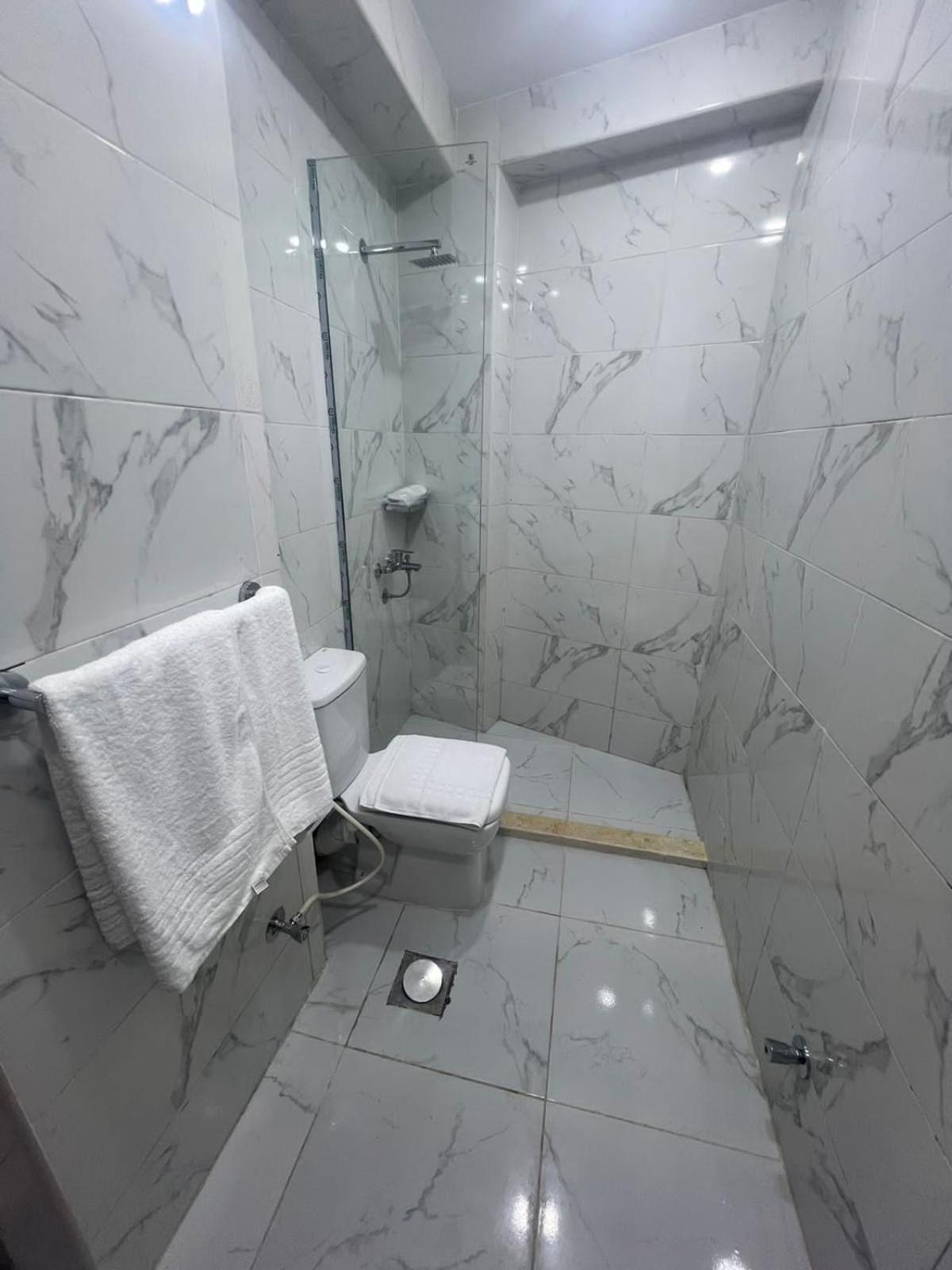 Prince Pyramids Inn Kafret el-Gabal Екстериор снимка
