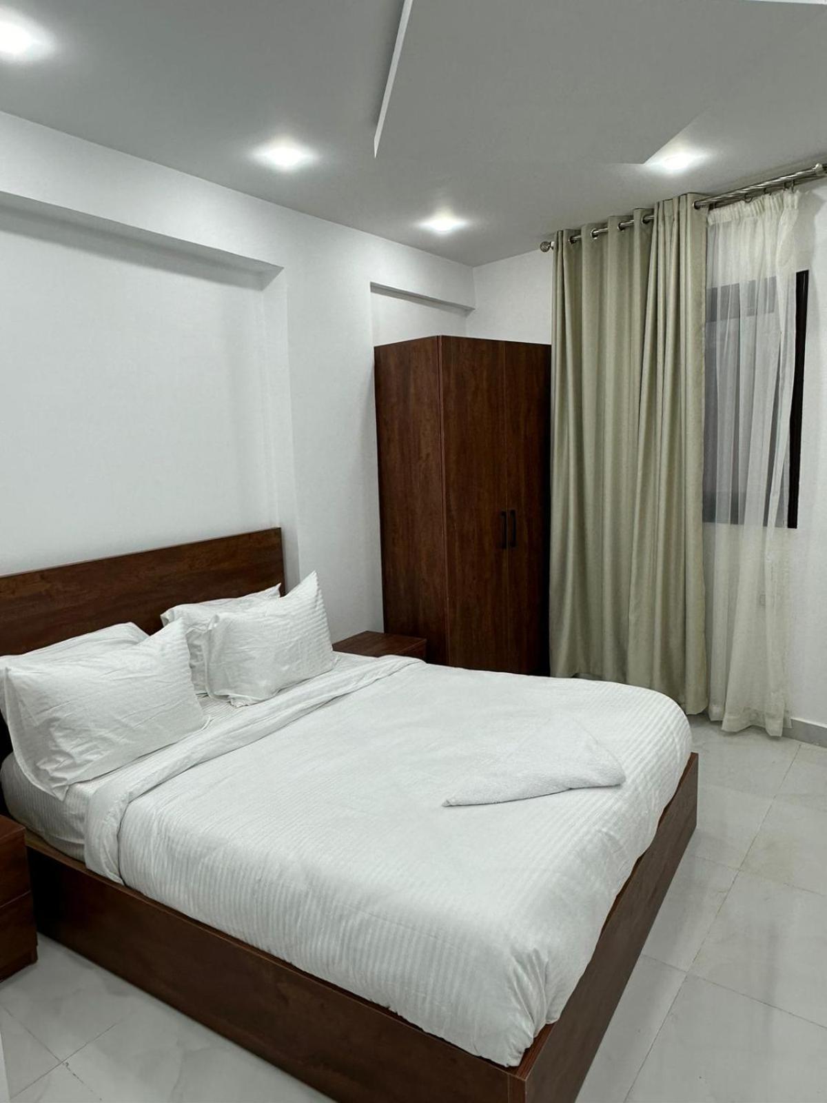 Prince Pyramids Inn Kafret el-Gabal Екстериор снимка
